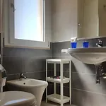 Web ゲストハウス