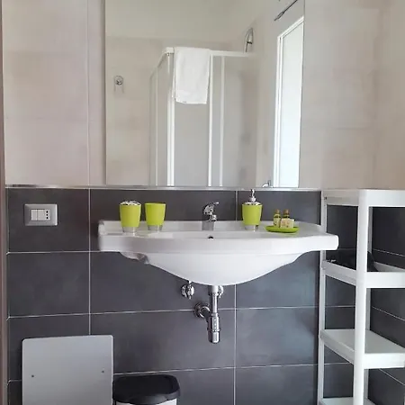 Web Guest house